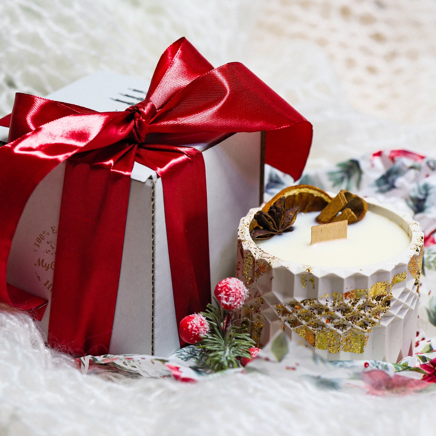 Refillable Hand-poured Soy Wax Candle "Geometric"