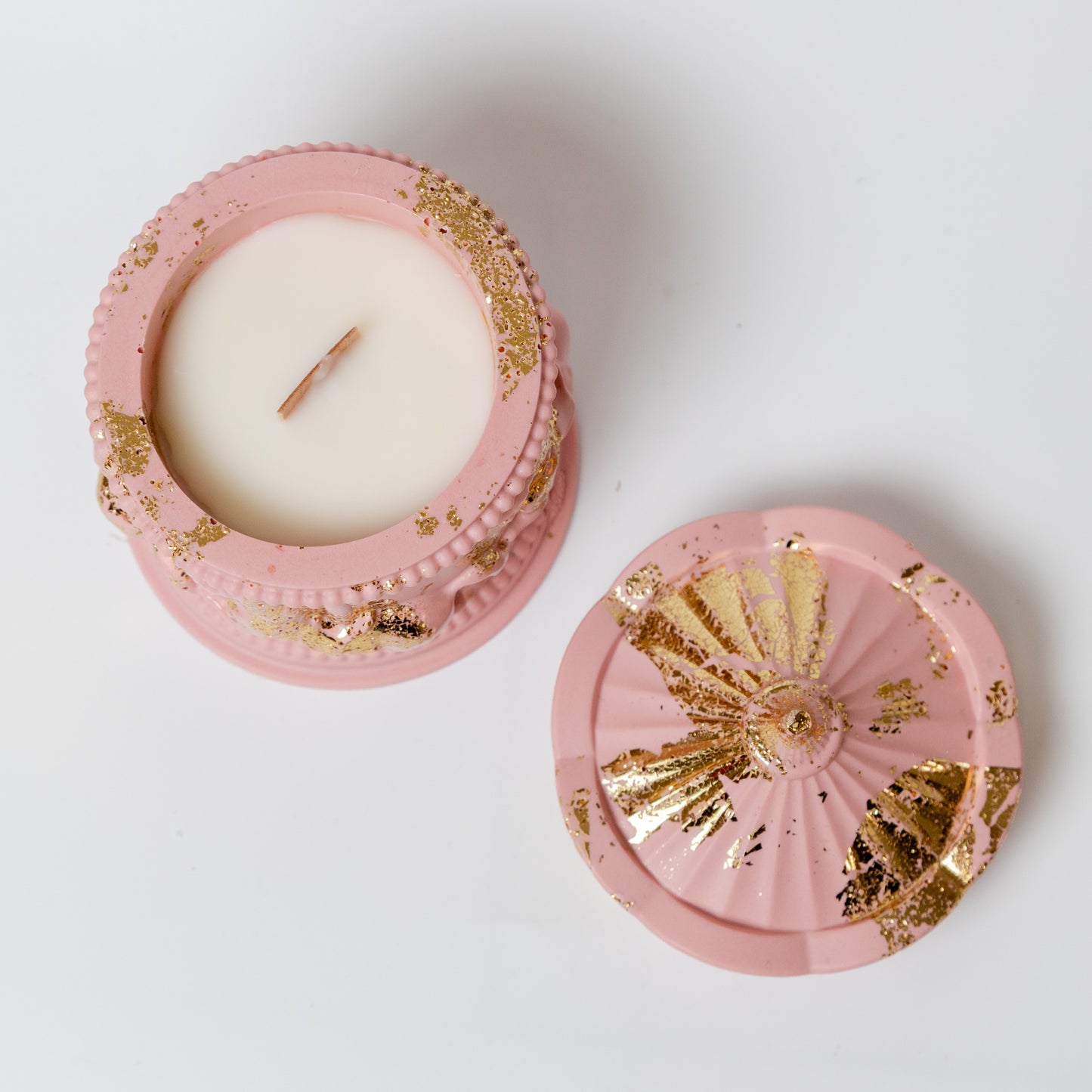 Handmade Soy Wax Candle "Carousel"