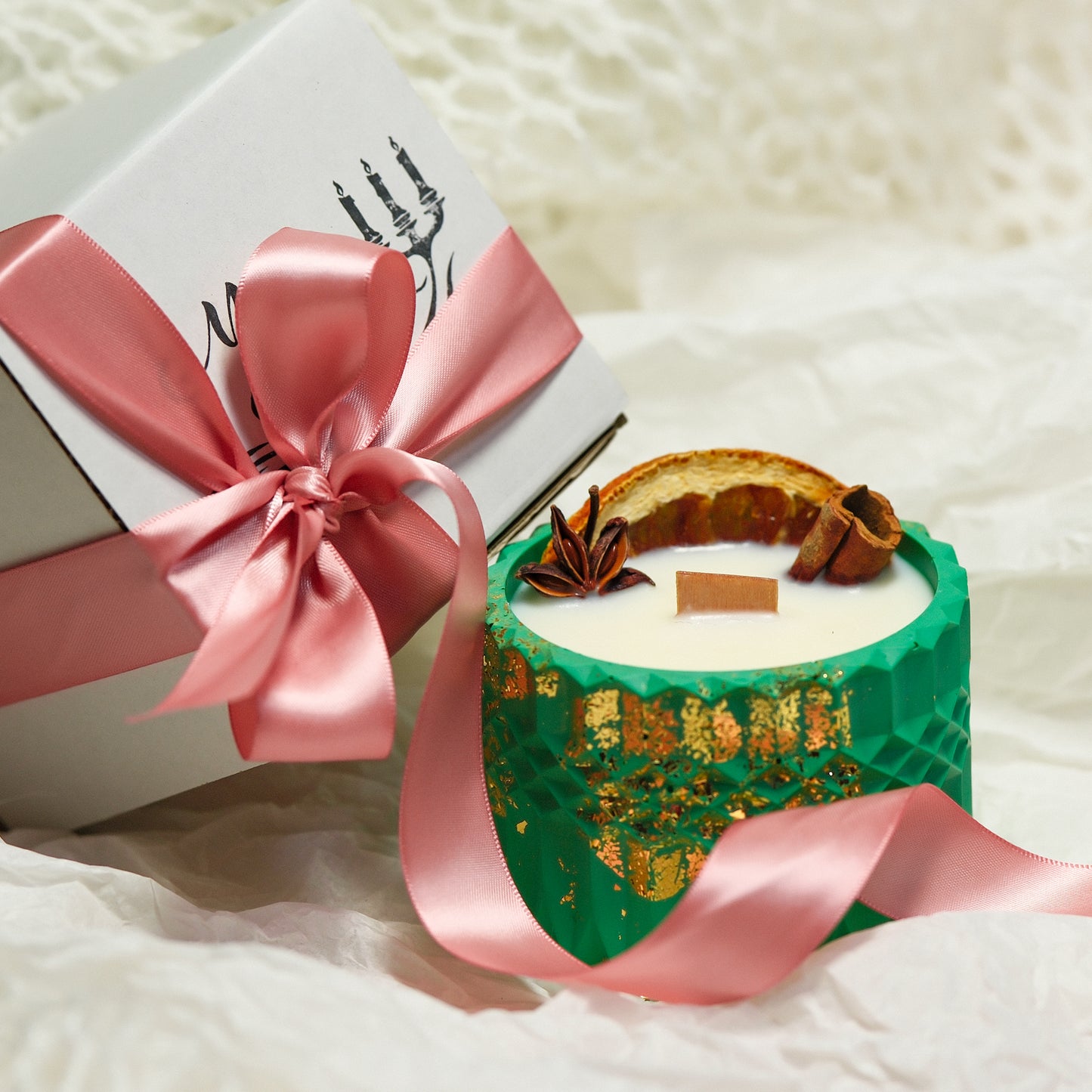 Refillable Hand-poured Soy Wax Candle "Geometric"