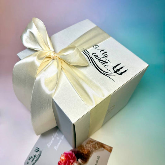 Refillable Soy Wax Candle "Flower bouquet"