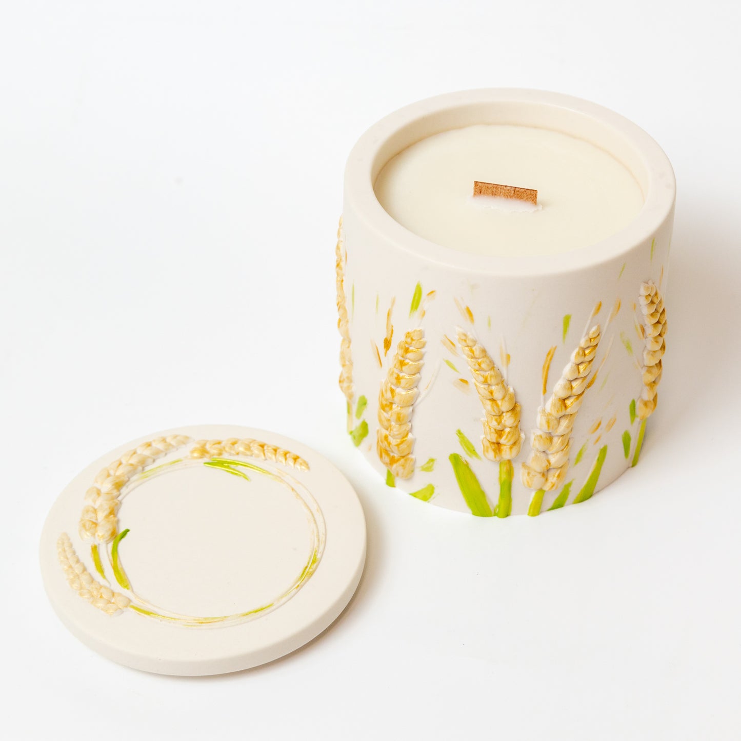 Hand-poured Soy Wax Candle "Wheat Spikelet"