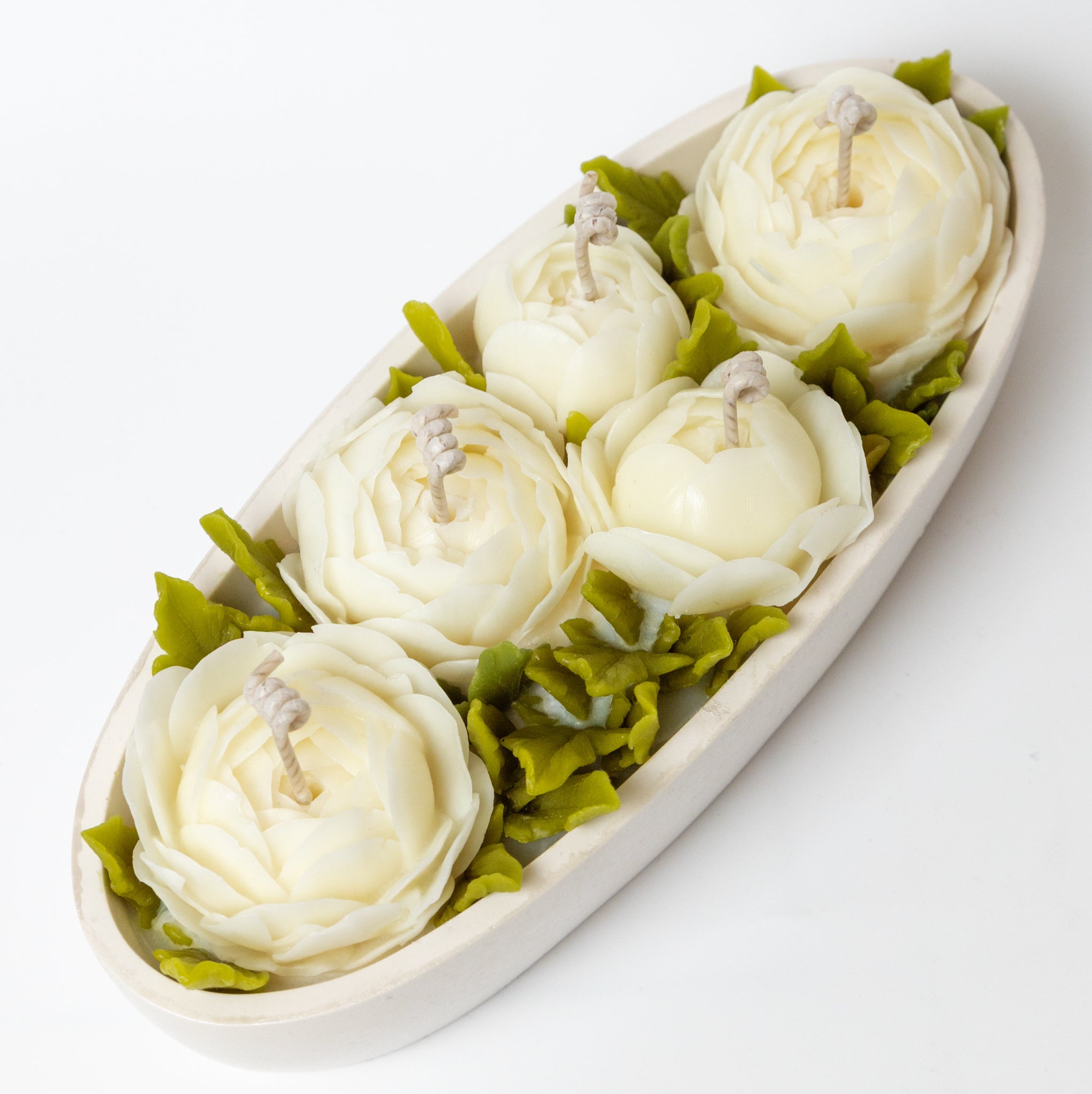 Ranunculus Flowers 5 Wicks Candle with Gift Box