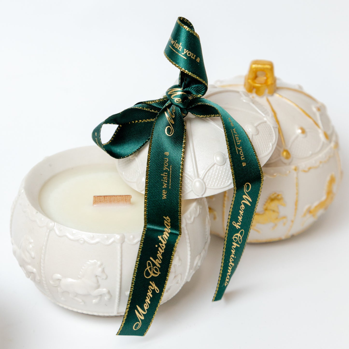 Soy Wax Candle "Christmas Ball"