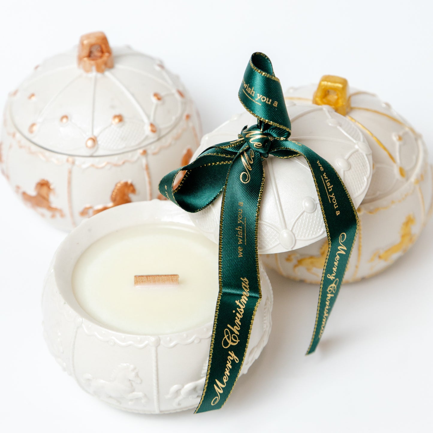 Soy Wax Candle "Christmas Ball"