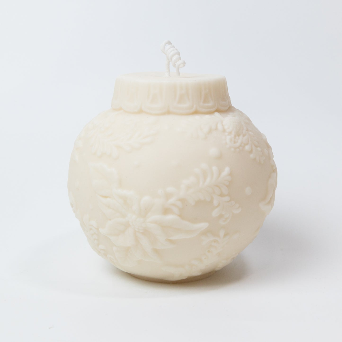 Handmade "Christmas Tree Ball" Soy Wax Candle 580g