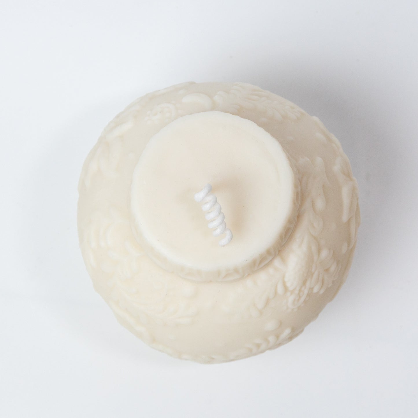 Handmade "Christmas Tree Ball" Soy Wax Candle 580g