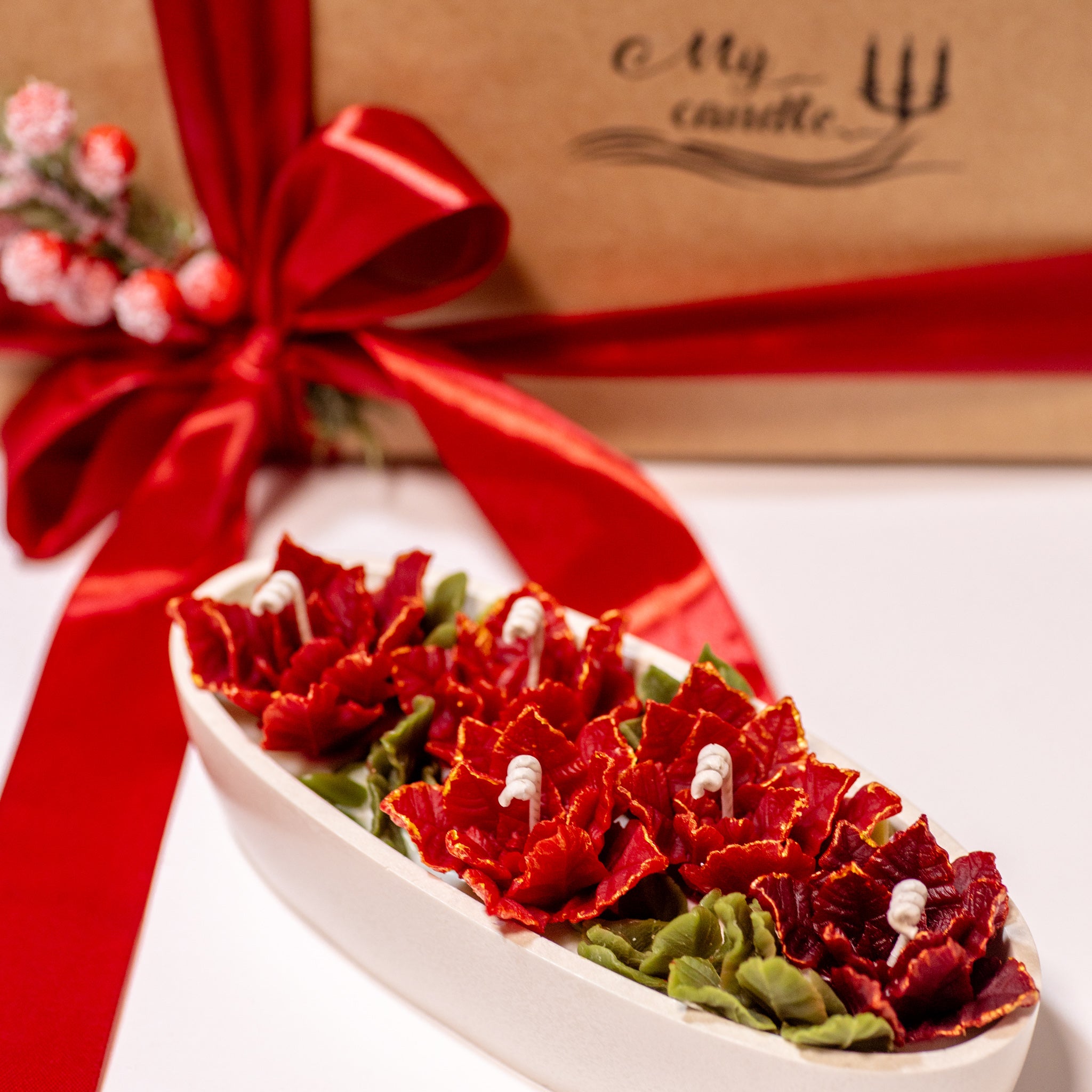 Poinsettia Flower 5 Wicks Candle with Gift Box