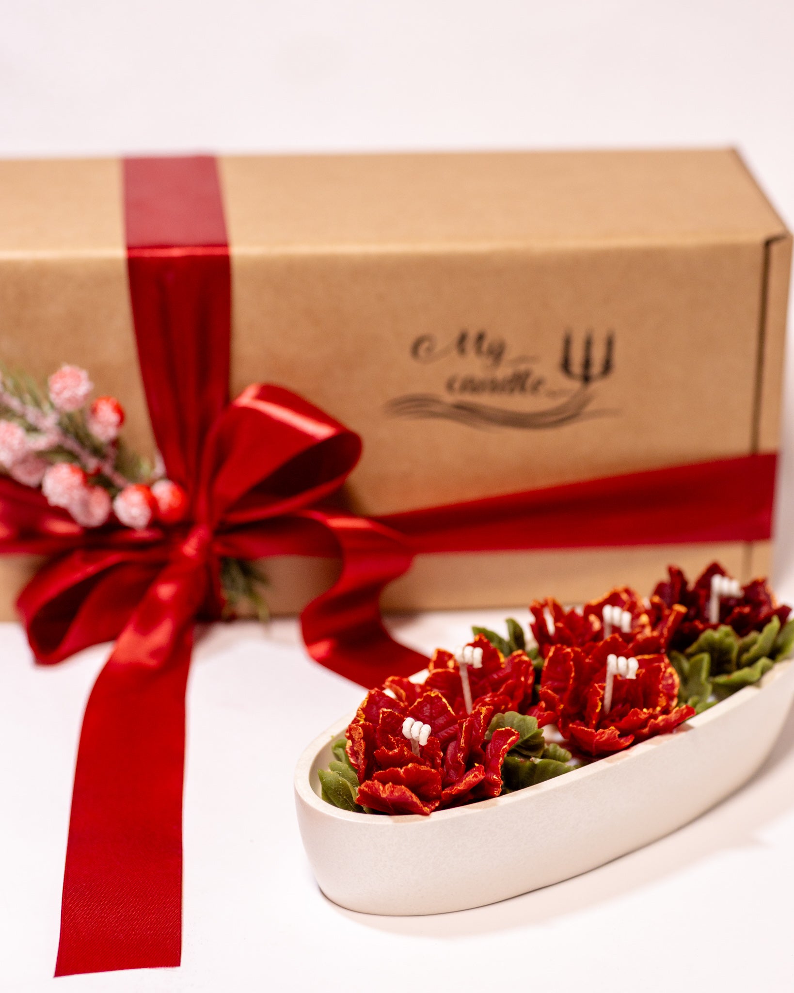 Poinsettia Flower 5 Wicks Candle with Gift Box
