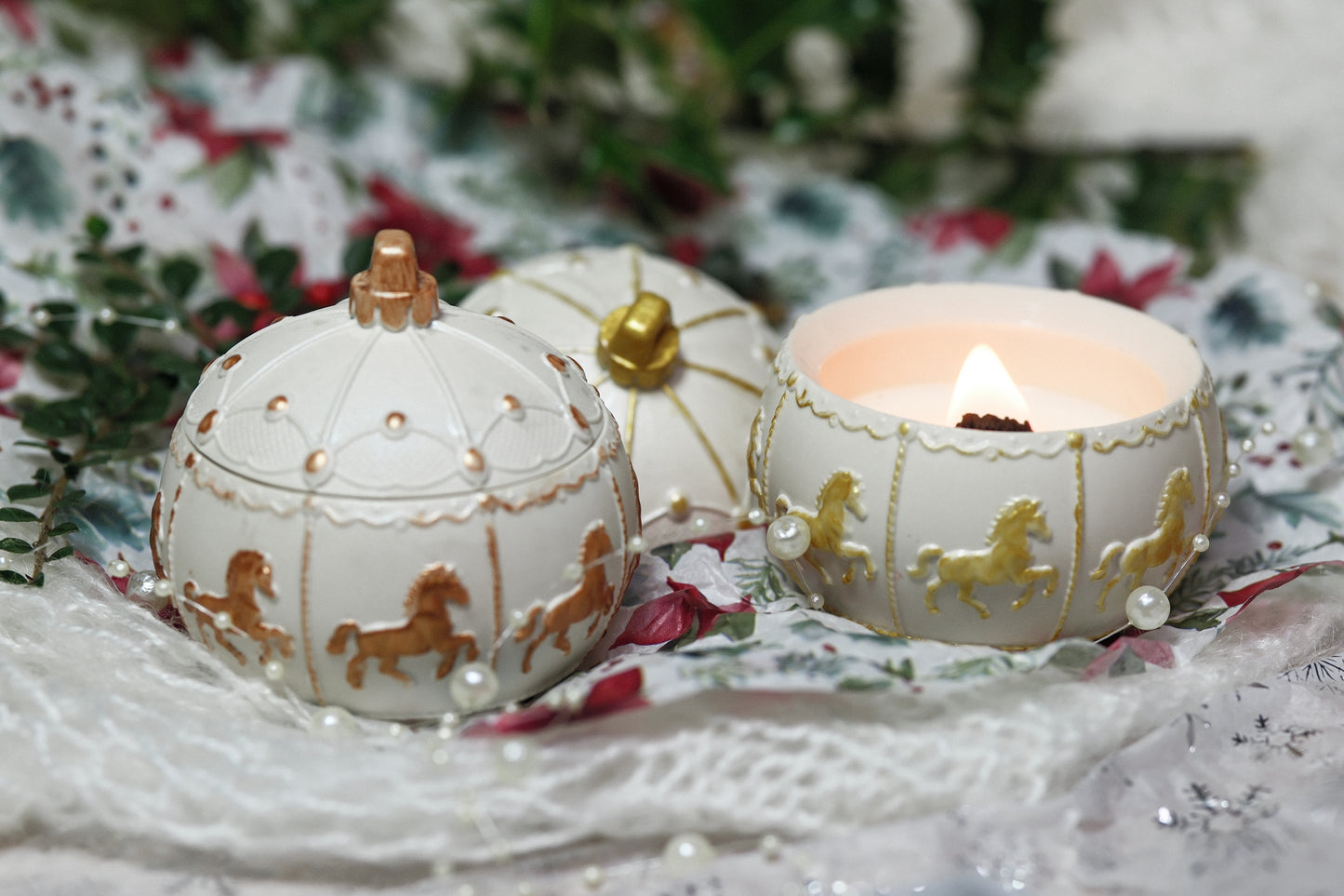 Soy Wax Candle "Christmas Ball"