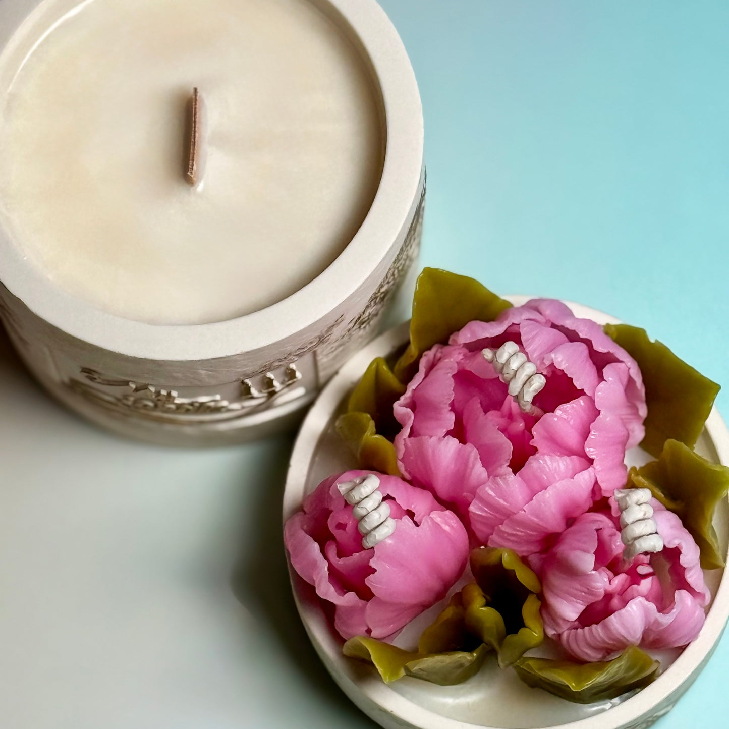 Peony Tulips Beeswax Flowers Refillable Candle with Gift Box