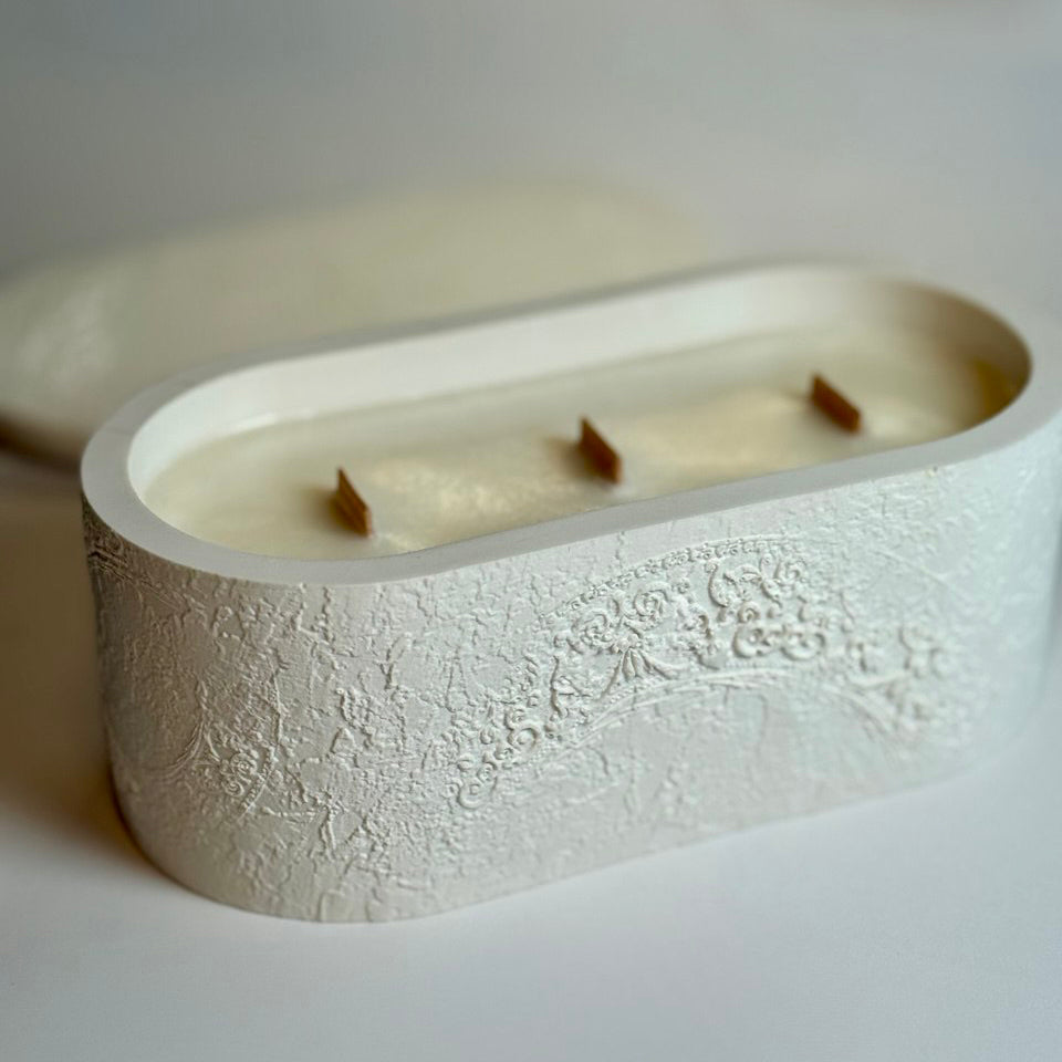 Personalised triple-wick candle in a white Jesmonite pot featuring a hand-painted heart with UK and Ukraine flags as a symbol of gratitude and solidarity.
Bespoke Unity Candles showcasing different flag combinations (Ukraine-Slovakia and UK-Ukraine), celebrating international friendship and support in the UK.
Personalised keepsake candle with a Scotland-Ukraine flag heart, demonstrating the "any two flags" customisation for a unique gratitude gift UK.