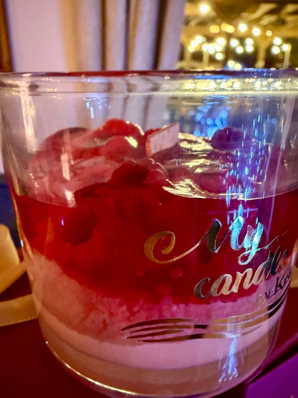 Hand-poured Soy Wax "Berries" Scented Candle "Berry Cake"